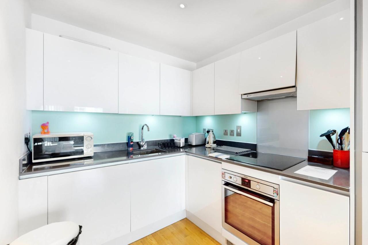 Lovely 1 Bed Apartment In Streatham Londyn Zewnętrze zdjęcie